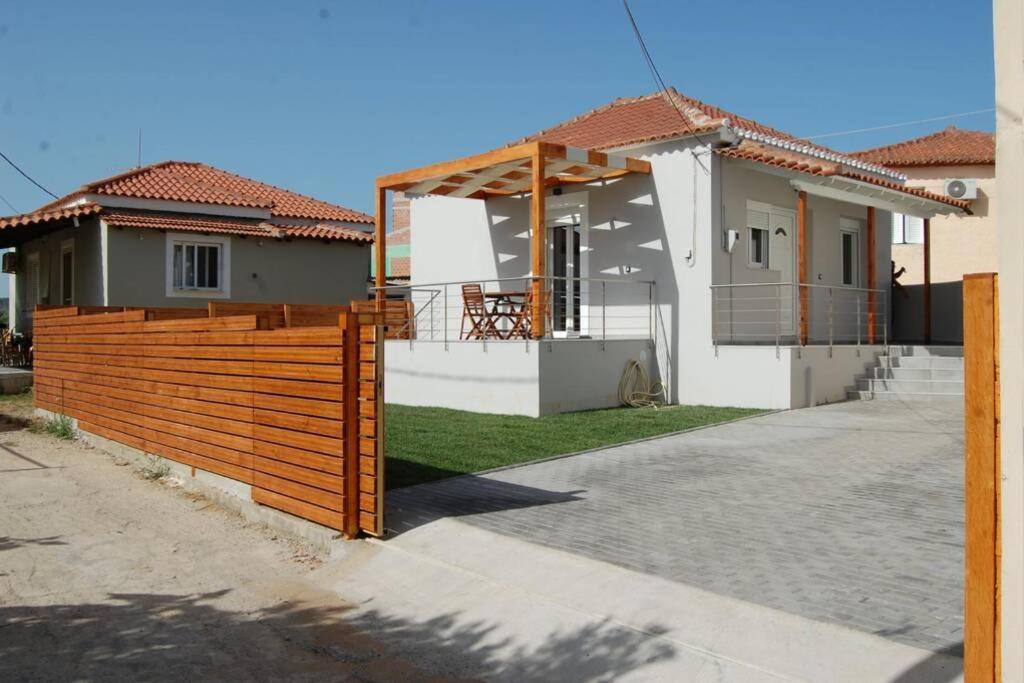 Little Villa In Pyla Pila Exteriör bild